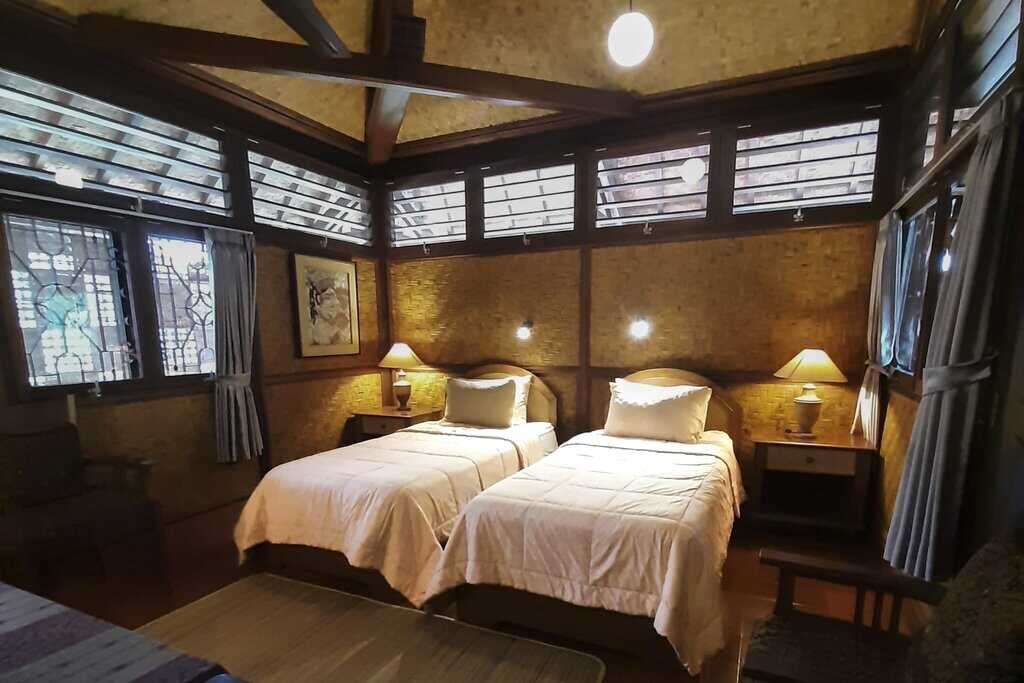 Murnis Houses Suite Bedroom