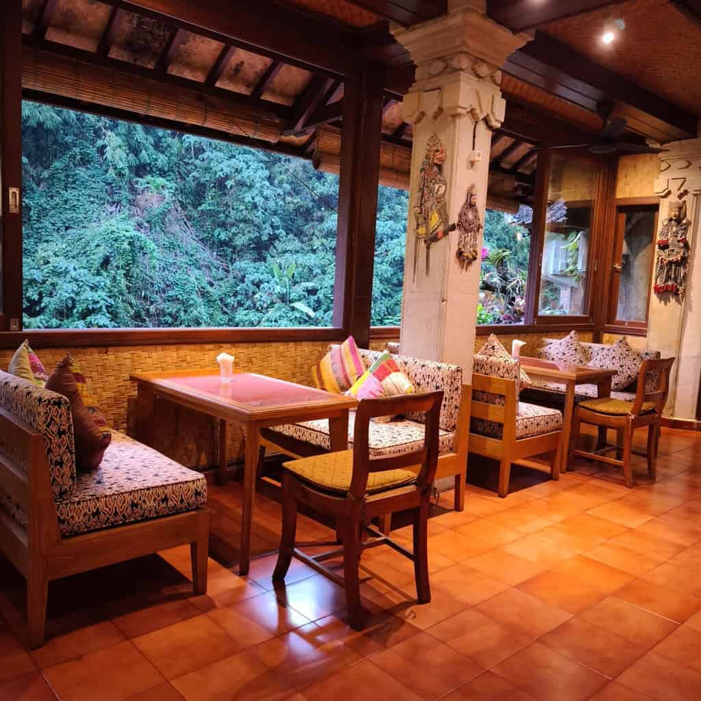 Murni's Warung Lounge Bar