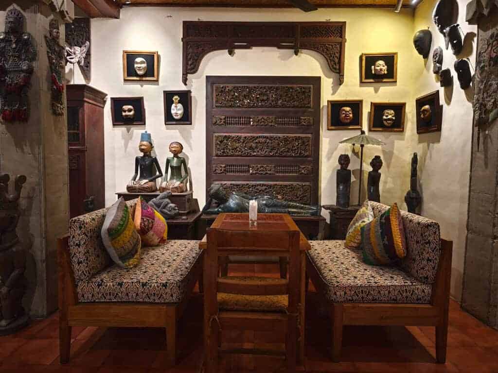 Murni's Warung Lounge Bar