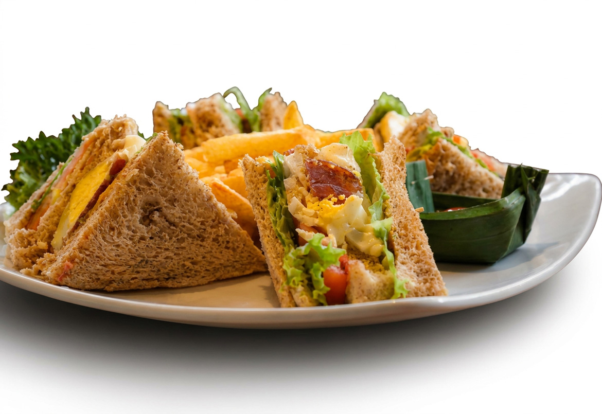 Murnis's Warung Club Sandwich