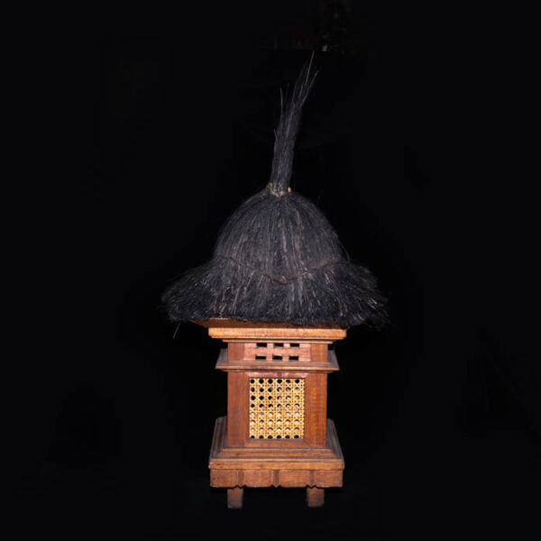 Balinese Lamp 2