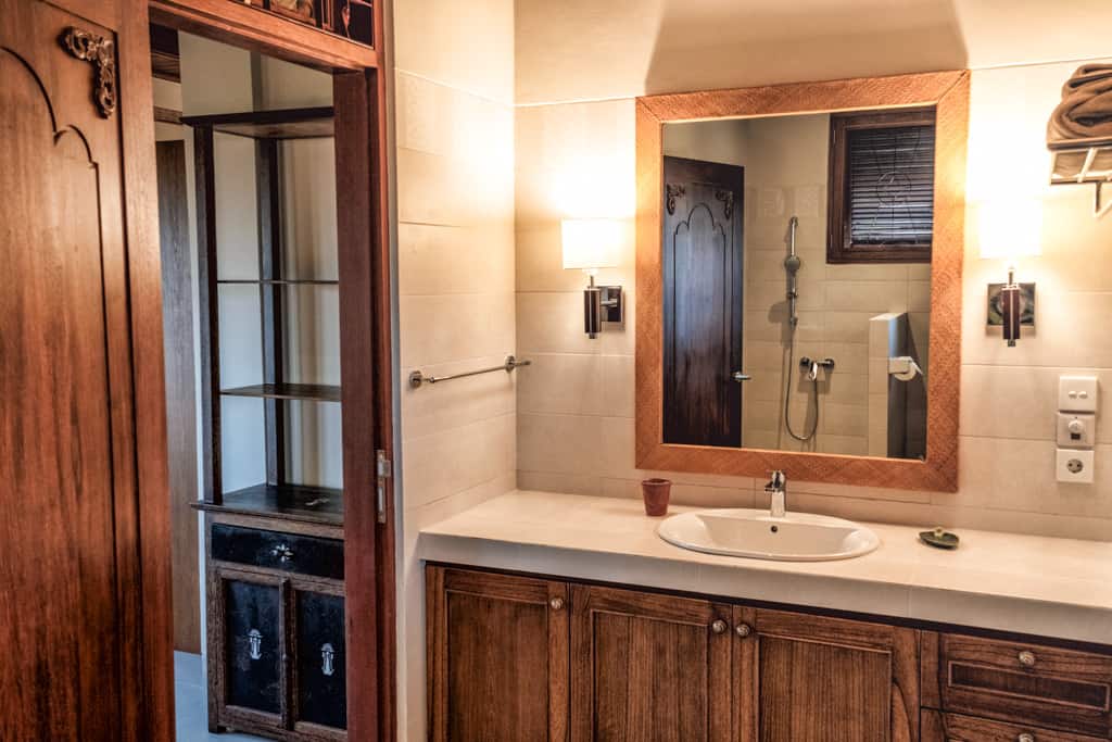 Luxury Rooms at Murni’s Houses Bathroom