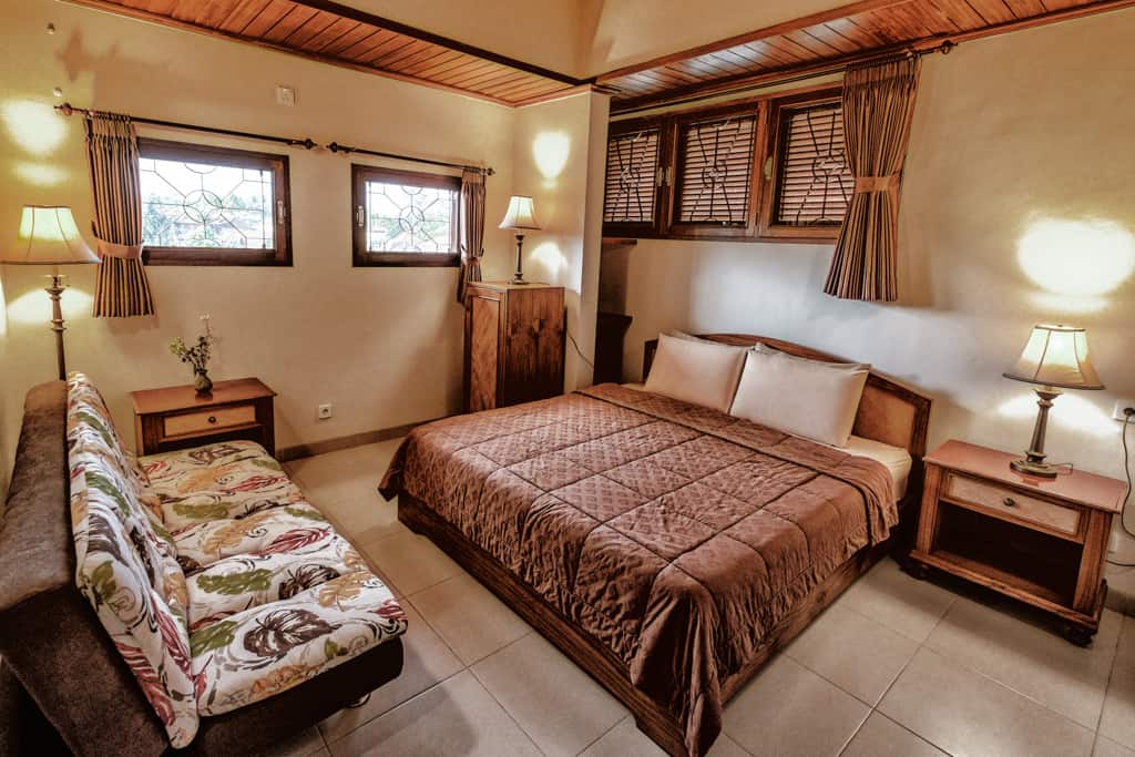 Luxury Rooms at Murni’s Houses