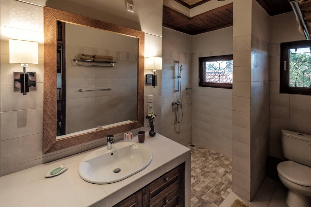 Luxury Rooms at Murni’s Houses