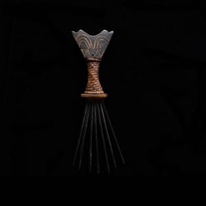 Nusa Penida, Balinese Comb