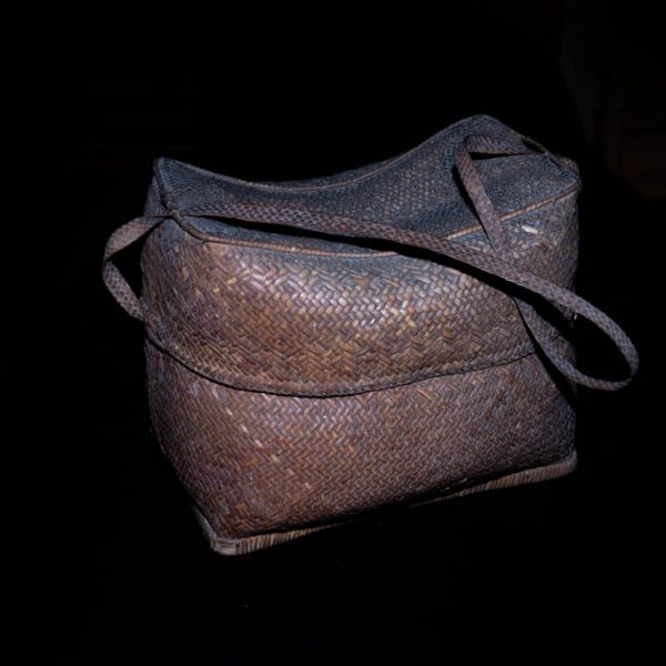 Antique Kalimantan Basket 5