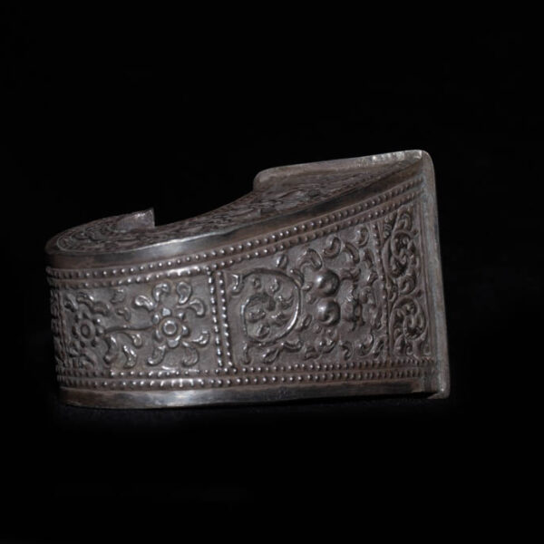 Antique Laos Betel Leaf Holder 4 Antique Laos Betel Leaf Holder 4