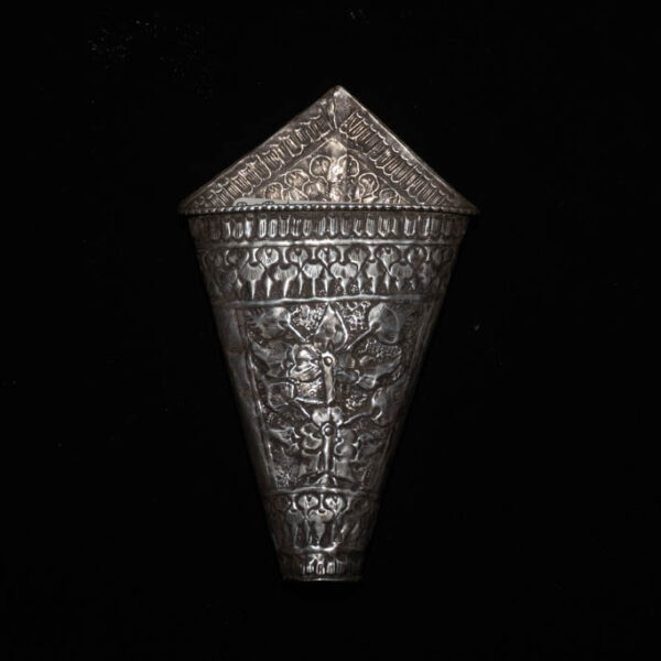 Antique Laos Triangular Betel Leaf Holder 4