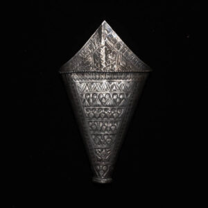 Antique Laos Triangular Betel Leaf Holder 5